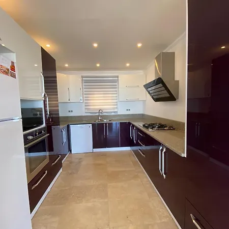 Petek 4 Bedroom With Private Pool -kalkan